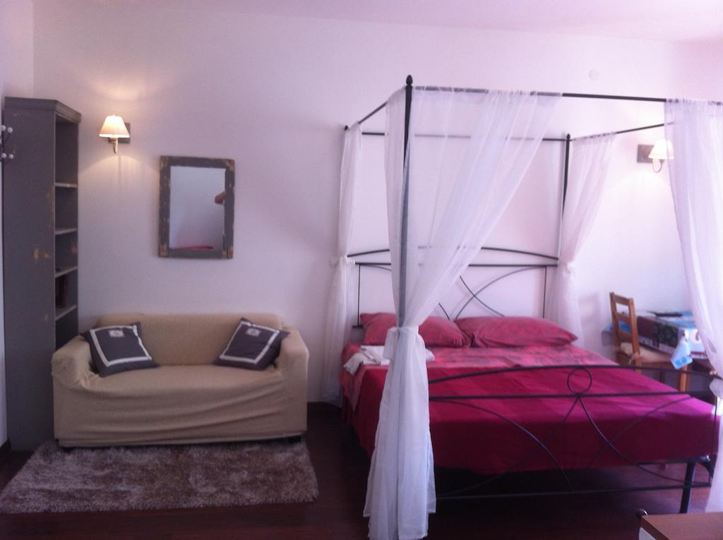 Ostia Holiday Levante Bilik gambar